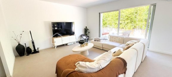 3 bedrooms House in Marseille, France No. 295620 2