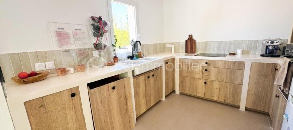 3 bedrooms House in Marseille, France No. 295620 4