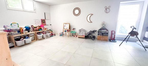 3 bedrooms House in Marseille, France No. 295620 5