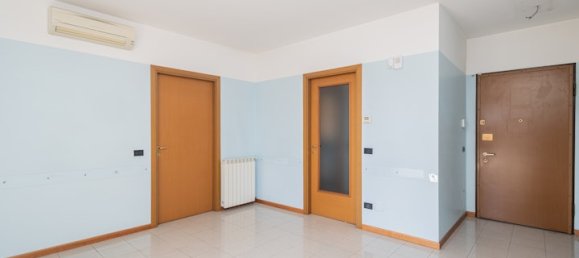 Apartamento T2 em Pioltello, Italy N.º 328118 3