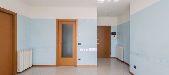 Apartamento T2 em Pioltello, Italy N.º 328118 9