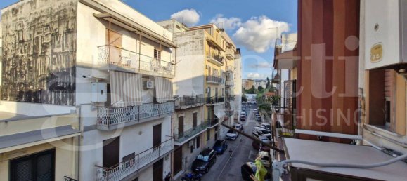 3 rooms Apartment in Palermo, Italy No. 291322 19