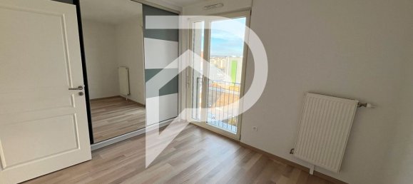 3 bedrooms Penthouse in Metz, France No. 213529 8