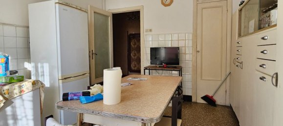 Квартира с 5 комнатами в Генуя, Италия № 120084 6