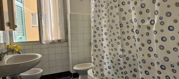 Квартира с 5 комнатами в Генуя, Италия № 120084 25