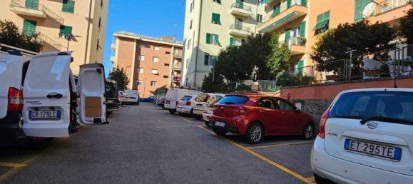 Квартира с 5 комнатами в Генуя, Италия № 120084 21