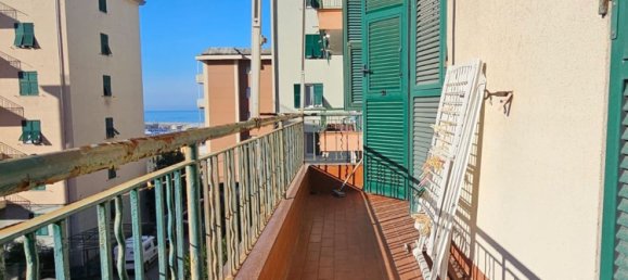 Квартира с 5 комнатами в Генуя, Италия № 120084 8