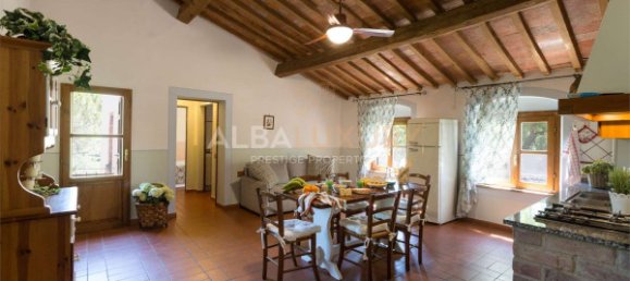 Casa de 14 habitaciónes en Peccioli, Italy No. 160120 46