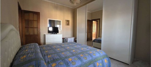 3 rooms Apartment in Asti, Italy No. 7592 4