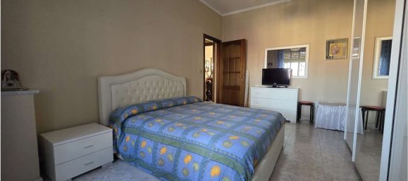 3 rooms Apartment in Asti, Italy No. 7592 5
