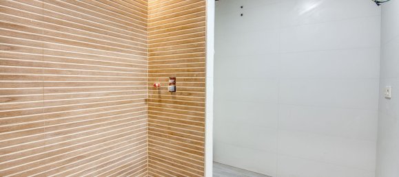 3 bedrooms Apartment in Santander, Spain No. 148084 6