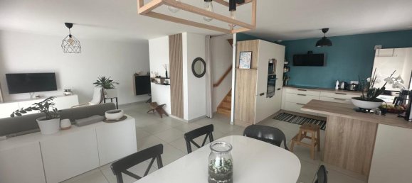 3 bedrooms House in Rhone, France No. 330982 6