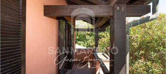 3 bedrooms Villa in Barasso, Italy No. 354848 33