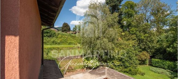 3 bedrooms Villa in Barasso, Italy No. 354848 40