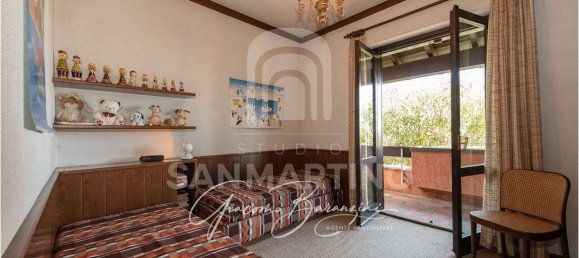 3 bedrooms Villa in Barasso, Italy No. 354848 32