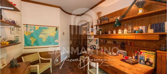 3 bedrooms Villa in Barasso, Italy No. 354848 27