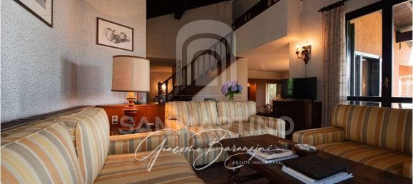 3 bedrooms Villa in Barasso, Italy No. 354848 16