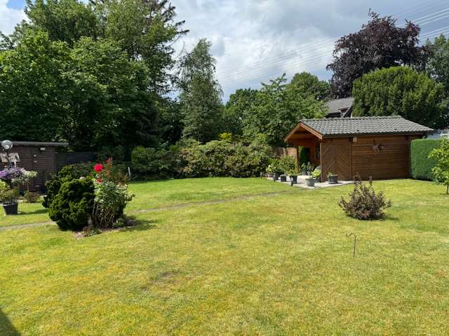  قطعة أرض في Wandsbek, Germany 500متر مربع رقم 84118