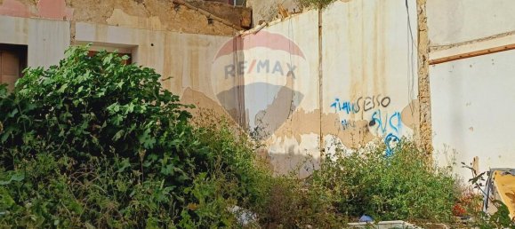 2 rooms House in Pachino, Italy No. 40838 3