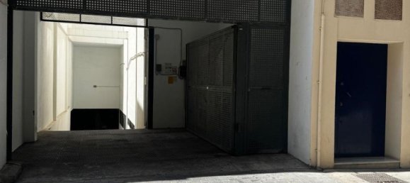 مرآب في Cadiz, Spain 26متر مربع رقم 165360 3