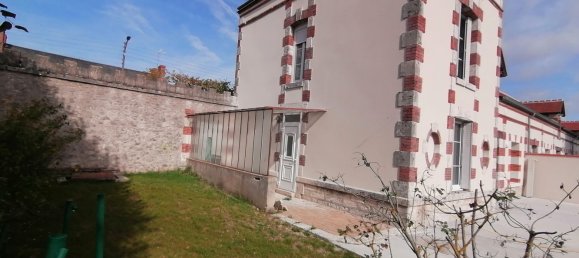 5 bedrooms Castles in Beaugency, France No. 87762 10