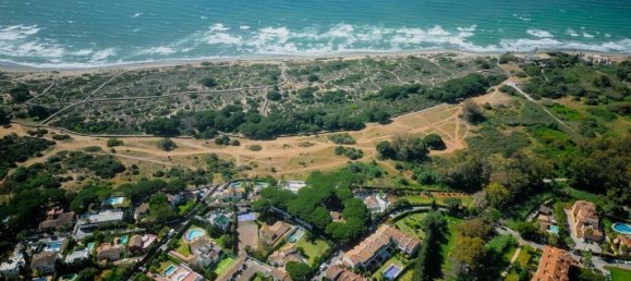 4 bedrooms Villa in Marbella, Spain No. 177902 3