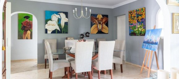 4 bedrooms Villa in Marbella, Spain No. 177902 9