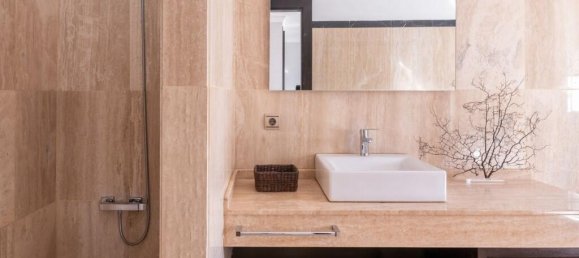 4 bedrooms Villa in Marbella, Spain No. 177902 20