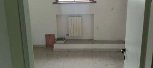 Apartamento de 7 habitaciónes en Besnate, Italy No. 187552 31