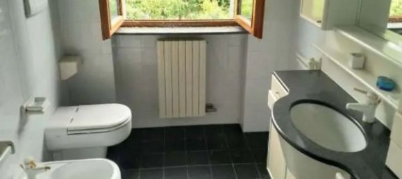 Apartamento de 7 habitaciónes en Besnate, Italy No. 187552 25