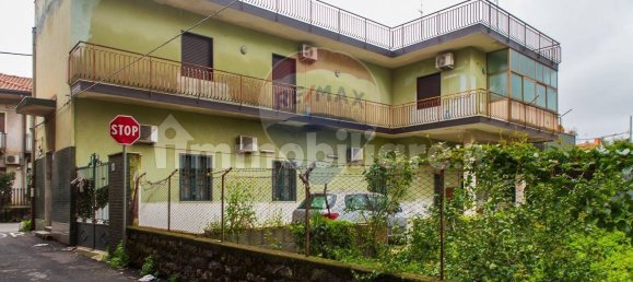 2 غرف نوم منزل في San Giovanni la Punta, Italy رقم 154798 5