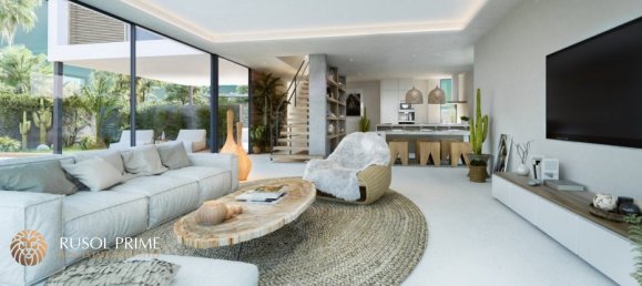 3 bedrooms Villa in Estepona, Spain No. 1382 10