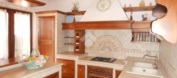 3 Schlafzimmer Villa in Nepi, Italy, Nr. 155214 20