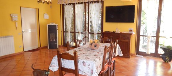 3 Schlafzimmer Villa in Nepi, Italy, Nr. 155214 16