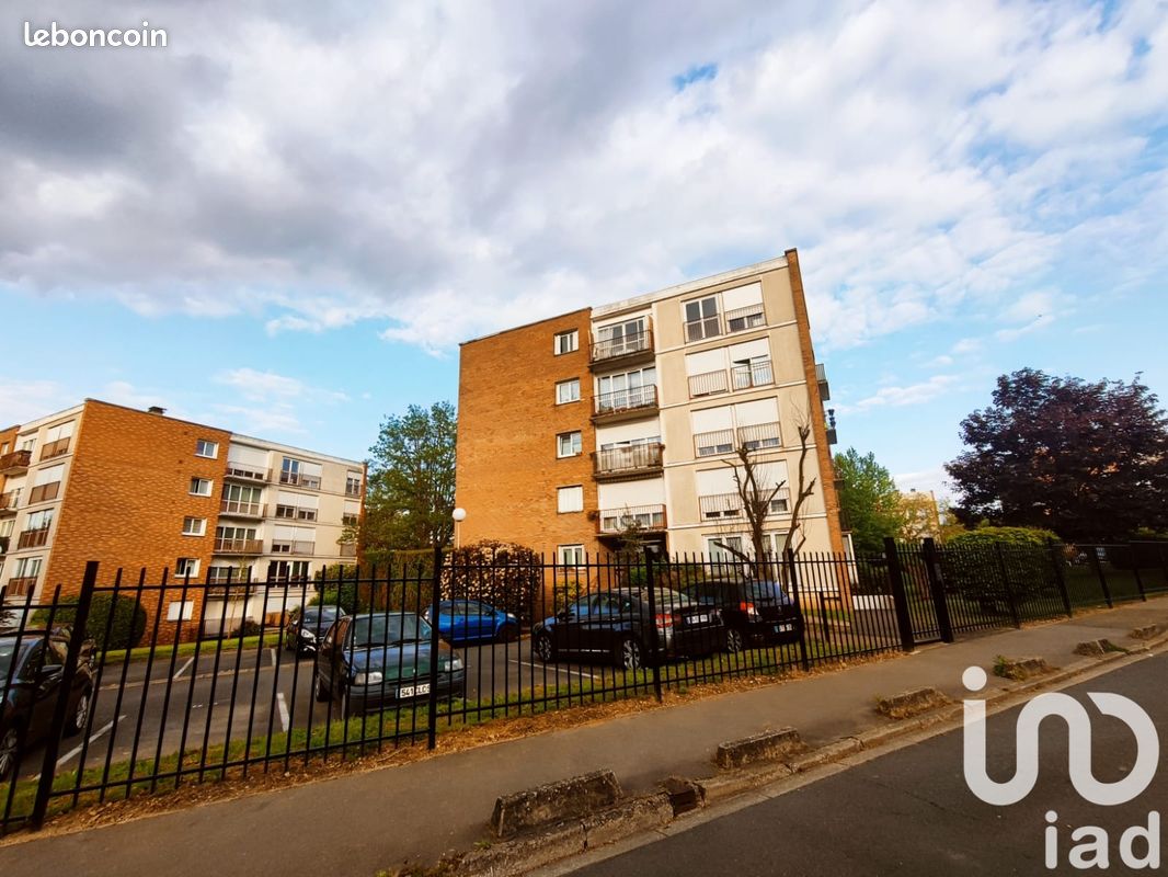 3 غرف نوم شقة في Ecouen, France رقم 291228