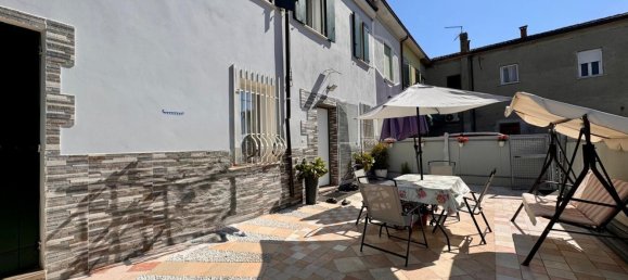 6 bedrooms House in Legnago, Italy No. 377061 2