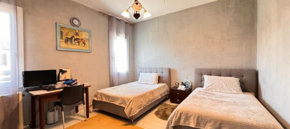 6 bedrooms House in Legnago, Italy No. 377061 30