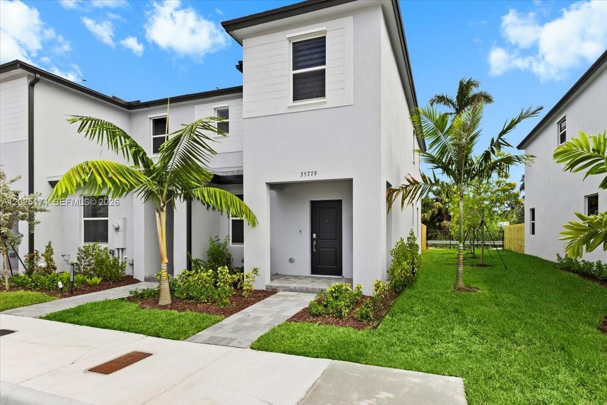 3 dormitorios dúplex en venta en Miami, Miami-Dade, Florida, USA № 615229