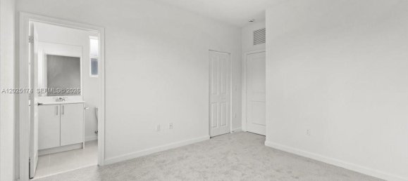 3 dormitorios dúplex en venta en Miami, Miami-Dade, Florida, USA № 615229 13