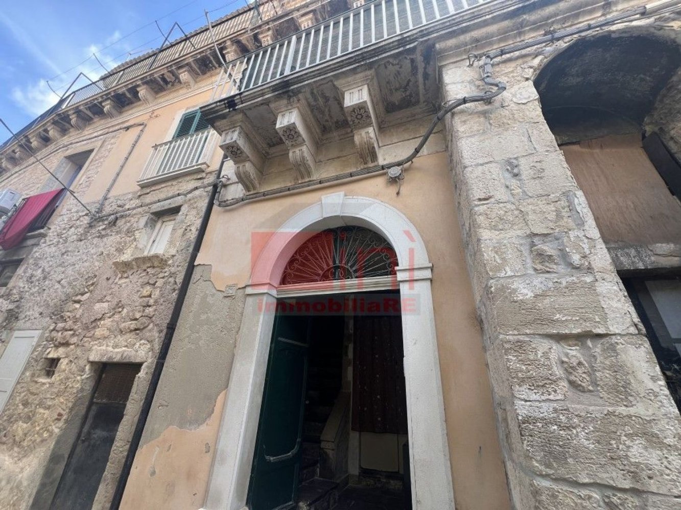 4 rooms House in Modica, Italy No. 202405