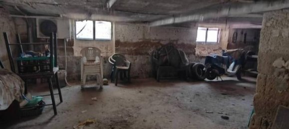 4-salle Appartement à Grumo Nevano, Italy No. 167878 20