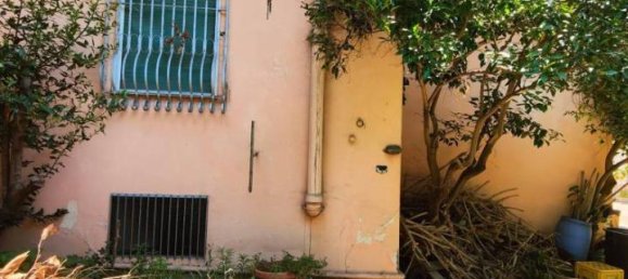 4-salle Appartement à Grumo Nevano, Italy No. 167878 15