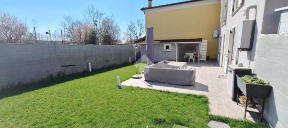 4-Zimmer Haus in Mantua, Italy, Nr. 246640 2