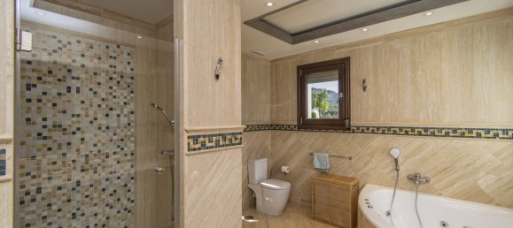 4 Schlafzimmer Wohnung in Marbella, Spain, Nr. 147751 12