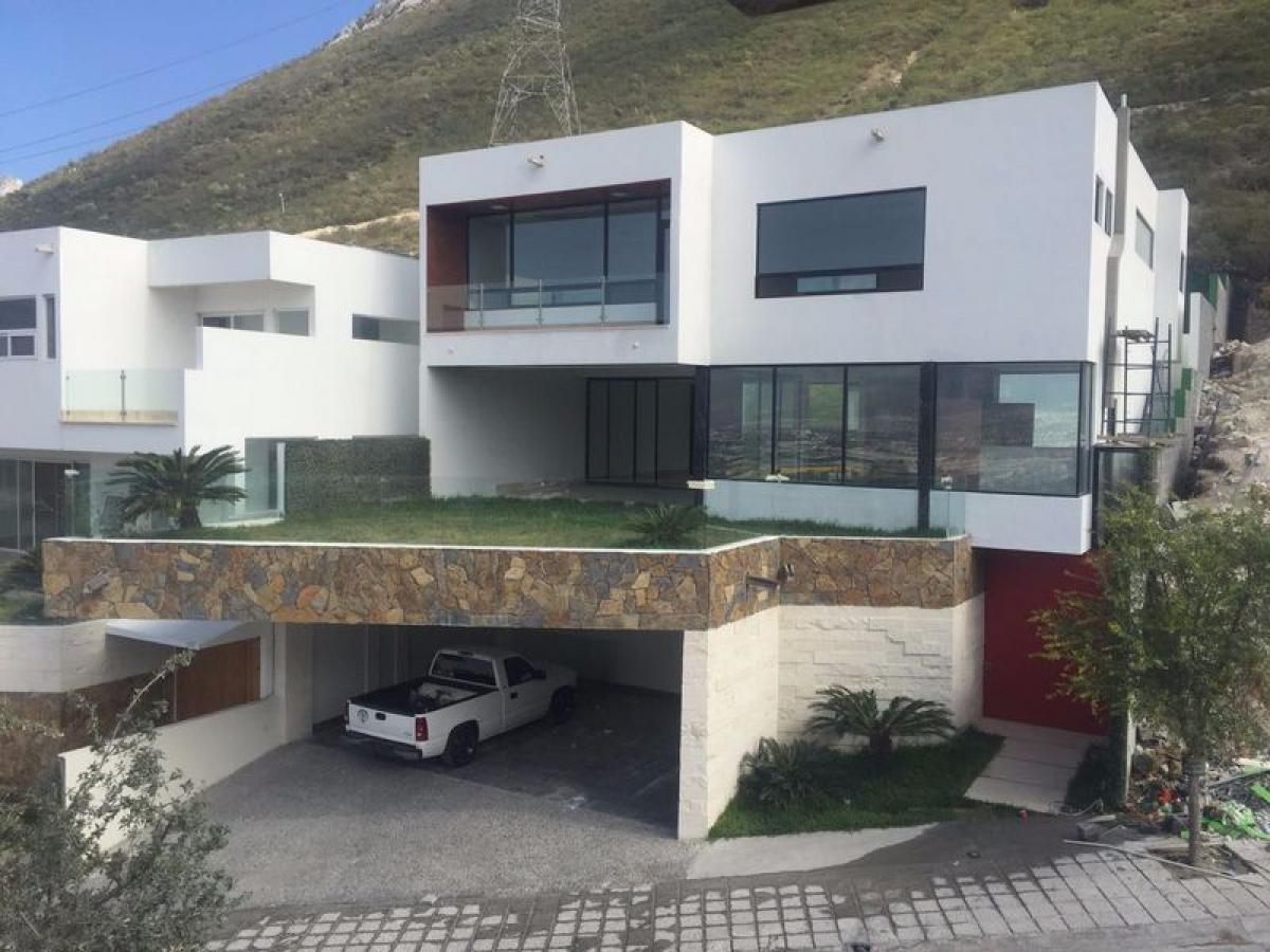 Дом с 3 спальнями в Нуэво Леон, Мексика № 166300