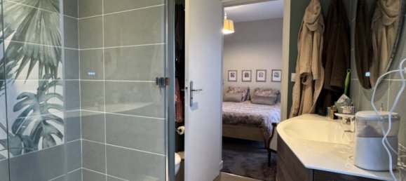 2 bedrooms Apartment in Bourges, France No. 47537 13