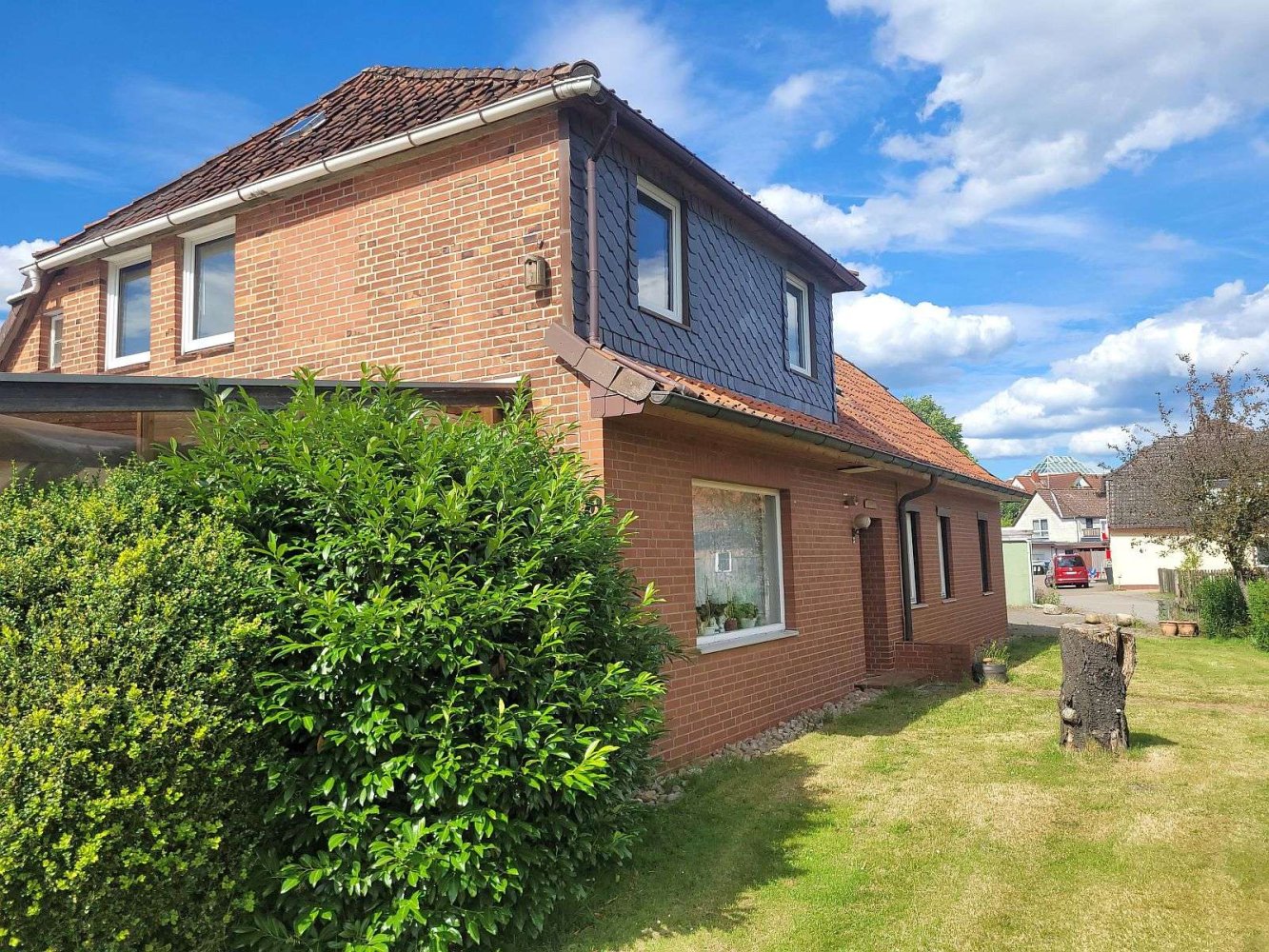 Casa de 5 dormitorios en Celle, Germany No. 135139