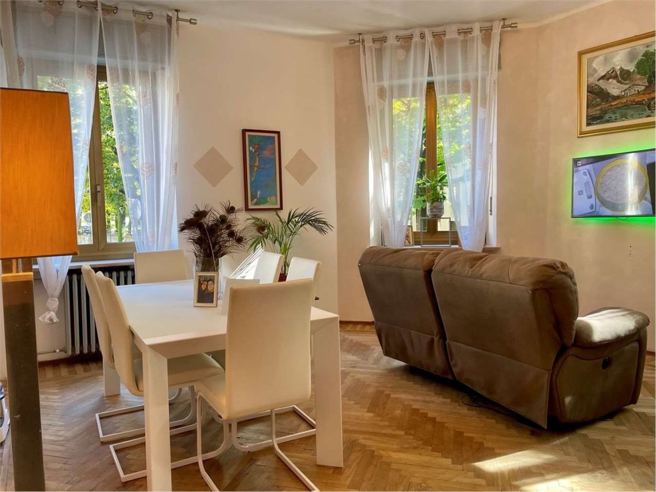 4-salle Appartement à Pinerolo, Italy No. 208577