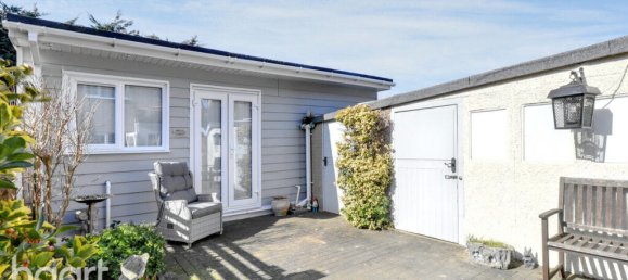 4 bedrooms House in Rainham, United Kingdom No. 4846 38