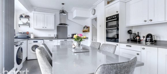 4 bedrooms House in Rainham, United Kingdom No. 4846 10